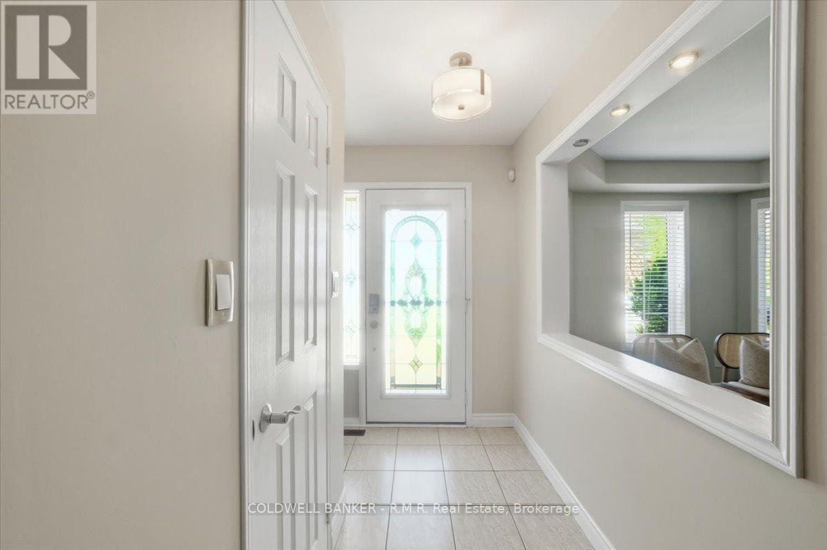 45 Angier Crescent, Ajax, ON, L1S 7R8 - 3