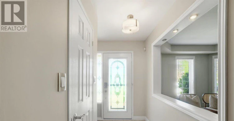 45 Angier Crescent, Ajax, ON, L1S 7R8 - 3