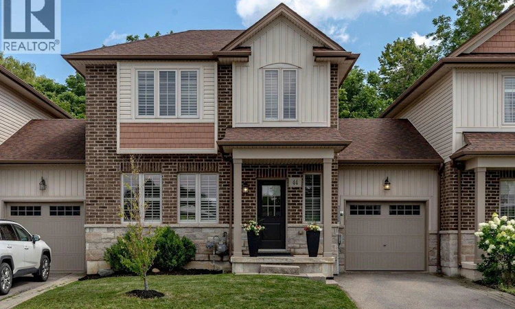 44 Westbank Trail