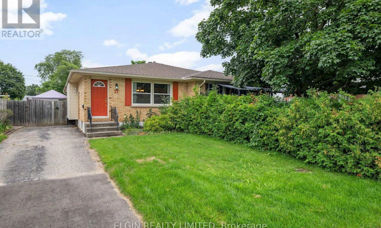 27 Vanier Place