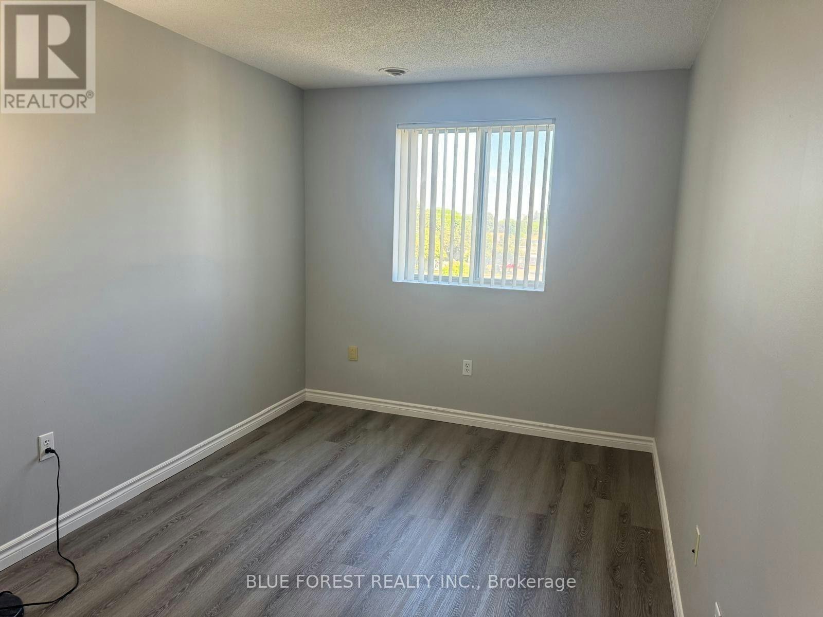 607-30 Chapman Court, London, ON, N6G 4Y4 - 15