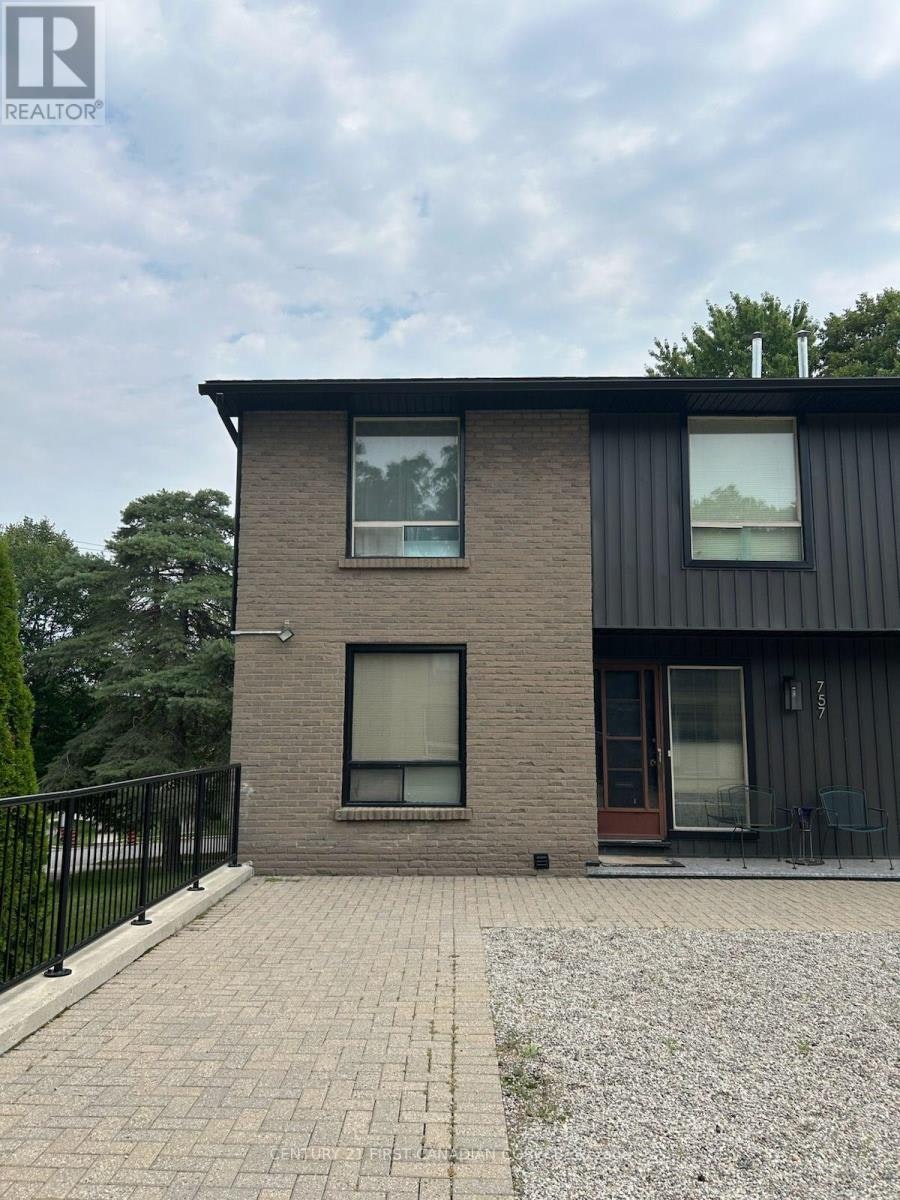 757 Berkshire Drive, London, ON, N6J 3B5