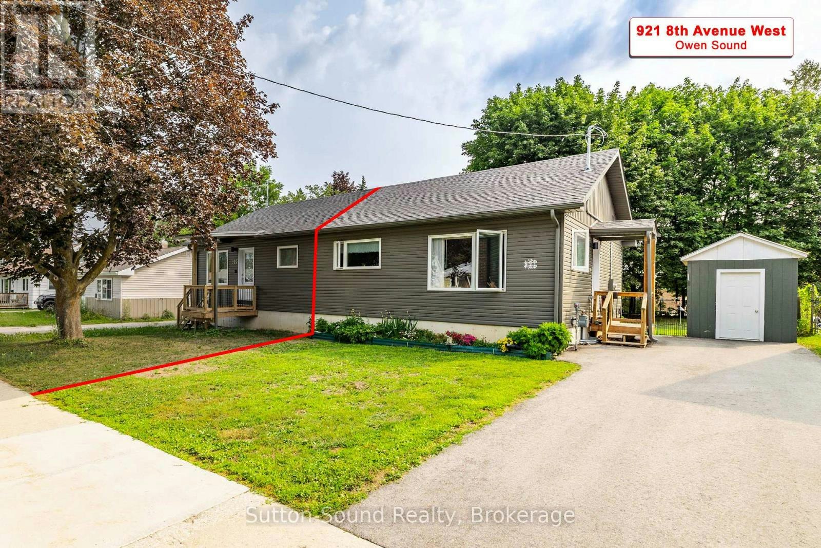 921 8th Avenue W, Owen Sound, ON, N4K 5M3