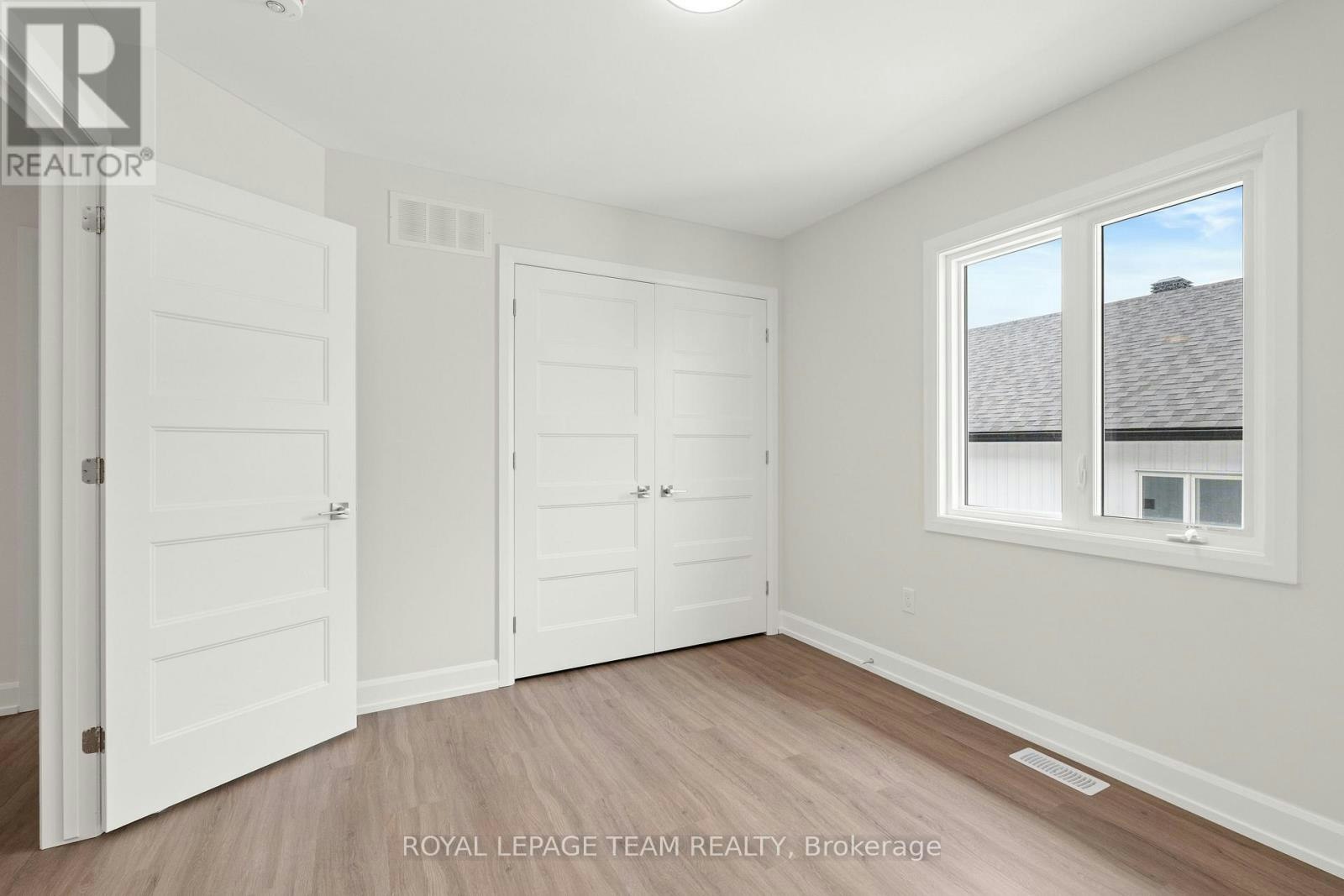 B-6952 Notre Dame Street, Ottawa, ON, K1C 1H7 - 22