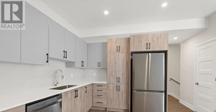 B-6952 Notre Dame Street, Ottawa, ON, K1C 1H7 - 5