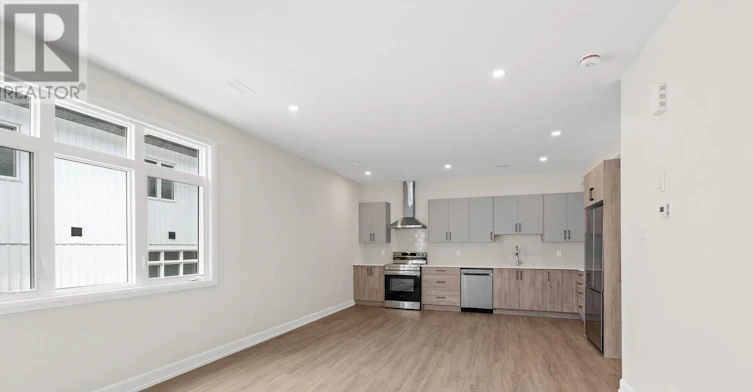 B-6952 Notre Dame Street, Ottawa, ON, K1C 1H7 - 8