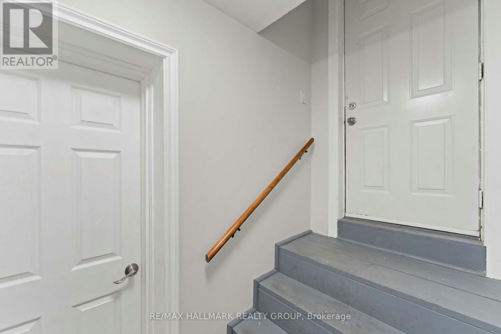 B-6876 Notre Dame Street, Ottawa, ON, K1C 1H7 - 4
