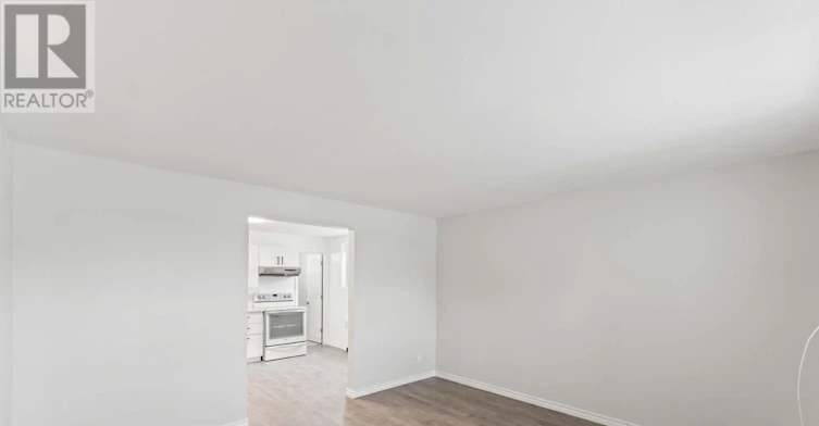 B-6876 Notre Dame Street, Ottawa, ON, K1C 1H7 - 9