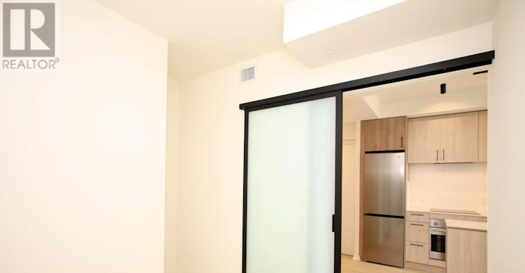 1304-109 Erskine Avenue, Toronto, ON, M4P 0G8 - 21