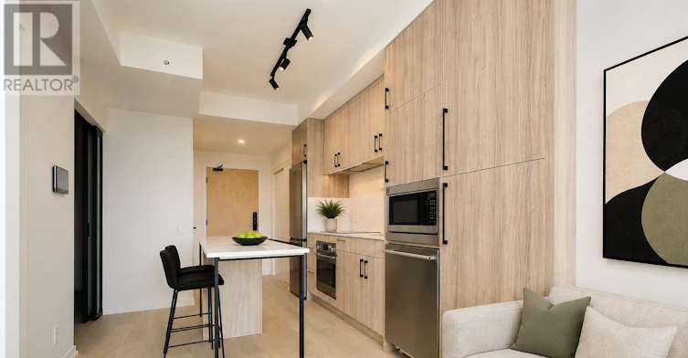 1304-109 Erskine Avenue, Toronto, ON, M4P 0G8 - 3