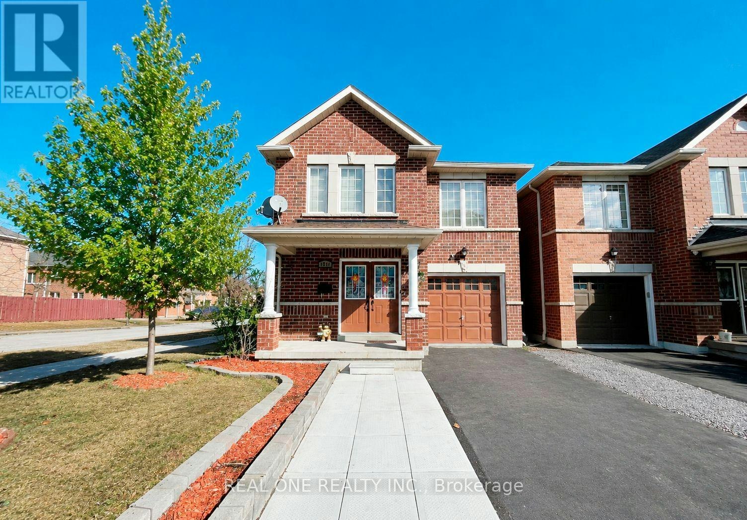 BSMT-1098 Sandhurst Circle, Toronto, ON, M1V 3R3