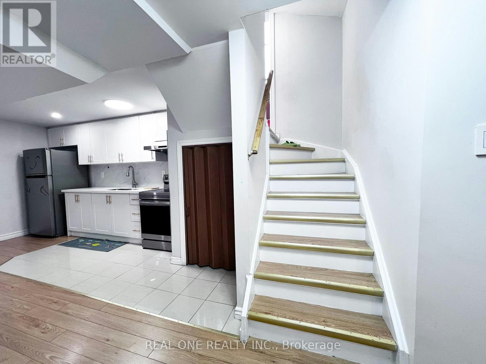 BSMT-1098 Sandhurst Circle, Toronto, ON, M1V 3R3 - 10