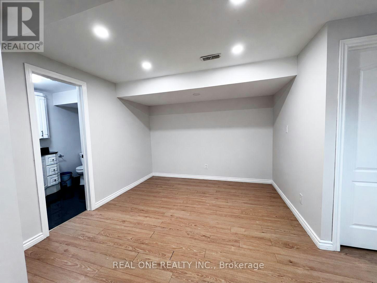 BSMT-1098 Sandhurst Circle, Toronto, ON, M1V 3R3 - 6