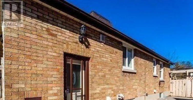 BASEMENT-97 Central Park Boulevard N, Oshawa, ON, L1G 5Y4