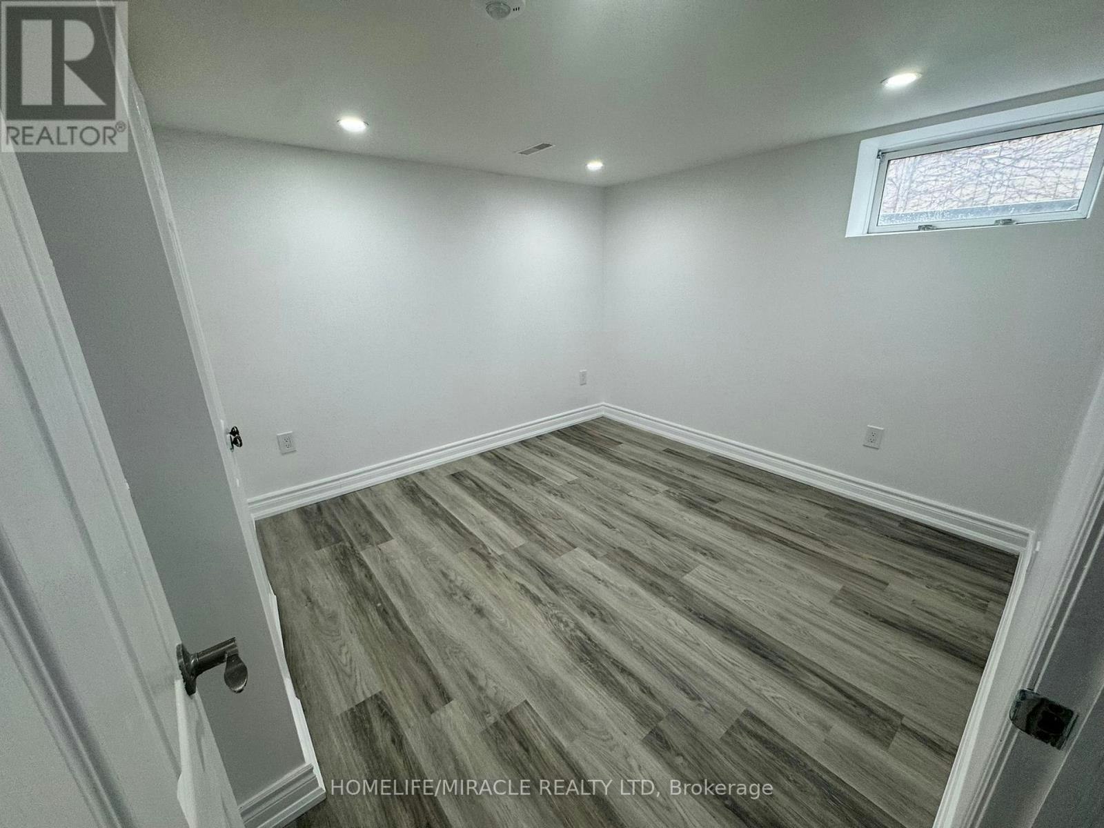 BASEMENT-97 Central Park Boulevard N, Oshawa, ON, L1G 5Y4 - 10