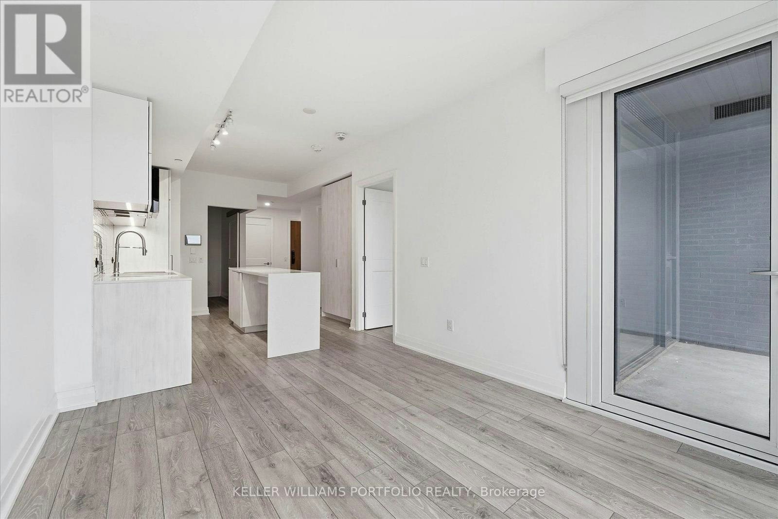 506-21 Park Street E, Mississauga, ON, L5G 0C2 - 13