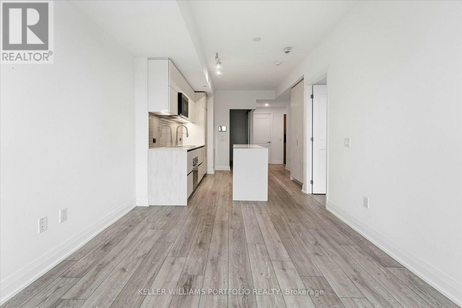 506-21 Park Street E, Mississauga, ON, L5G 0C2 - 12
