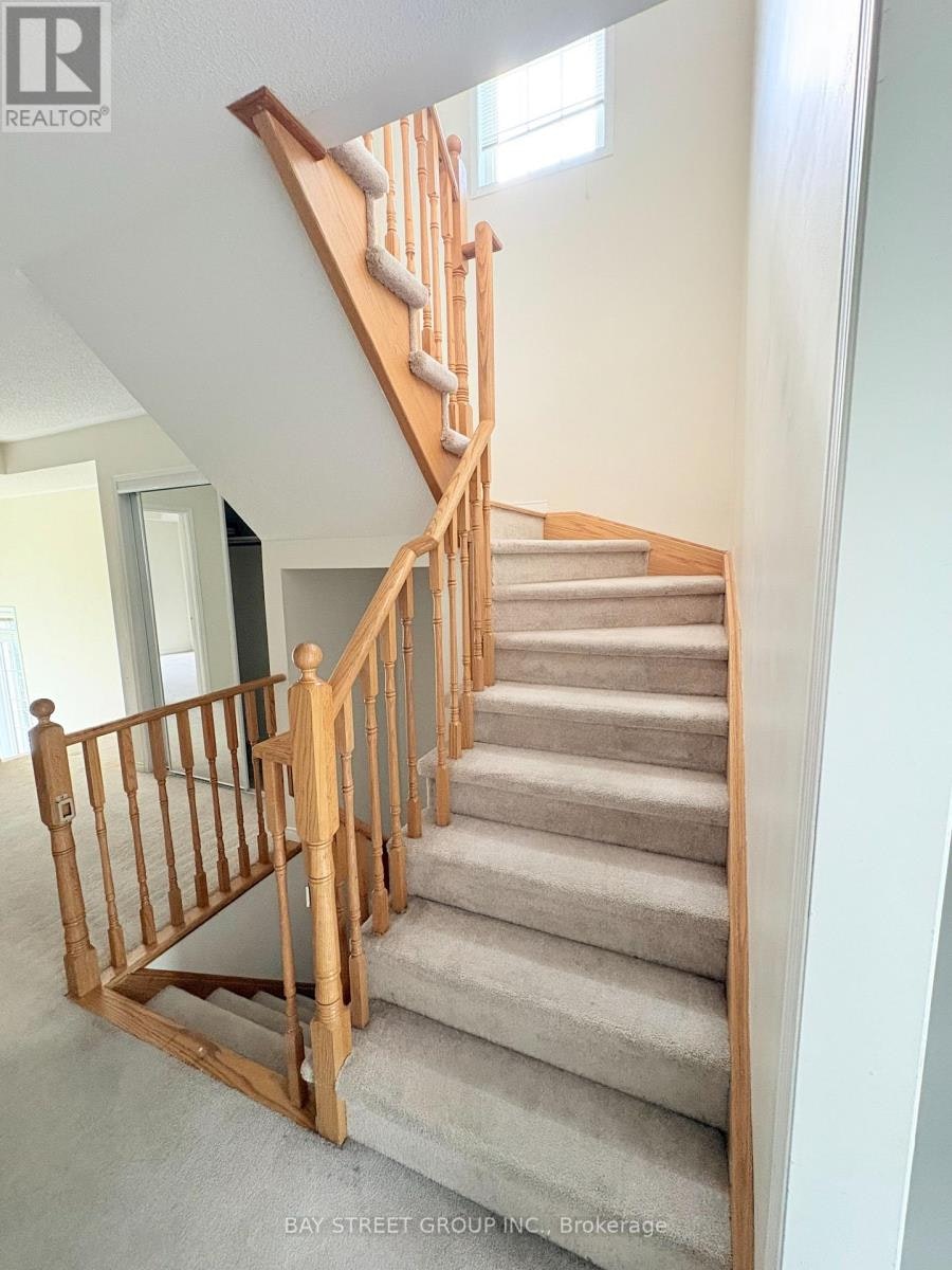 40 Mantello Drive, Toronto, ON, M3J 0H5 - 10