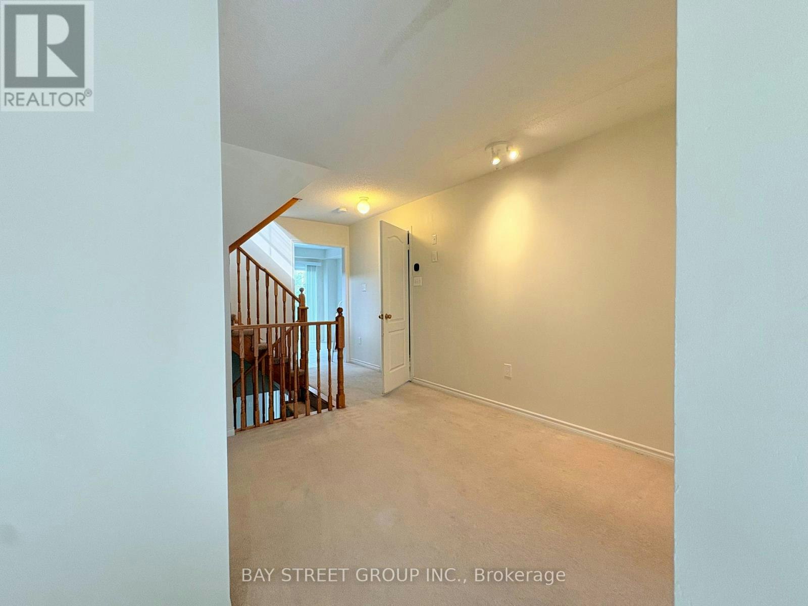 40 Mantello Drive, Toronto, ON, M3J 0H5 - 4