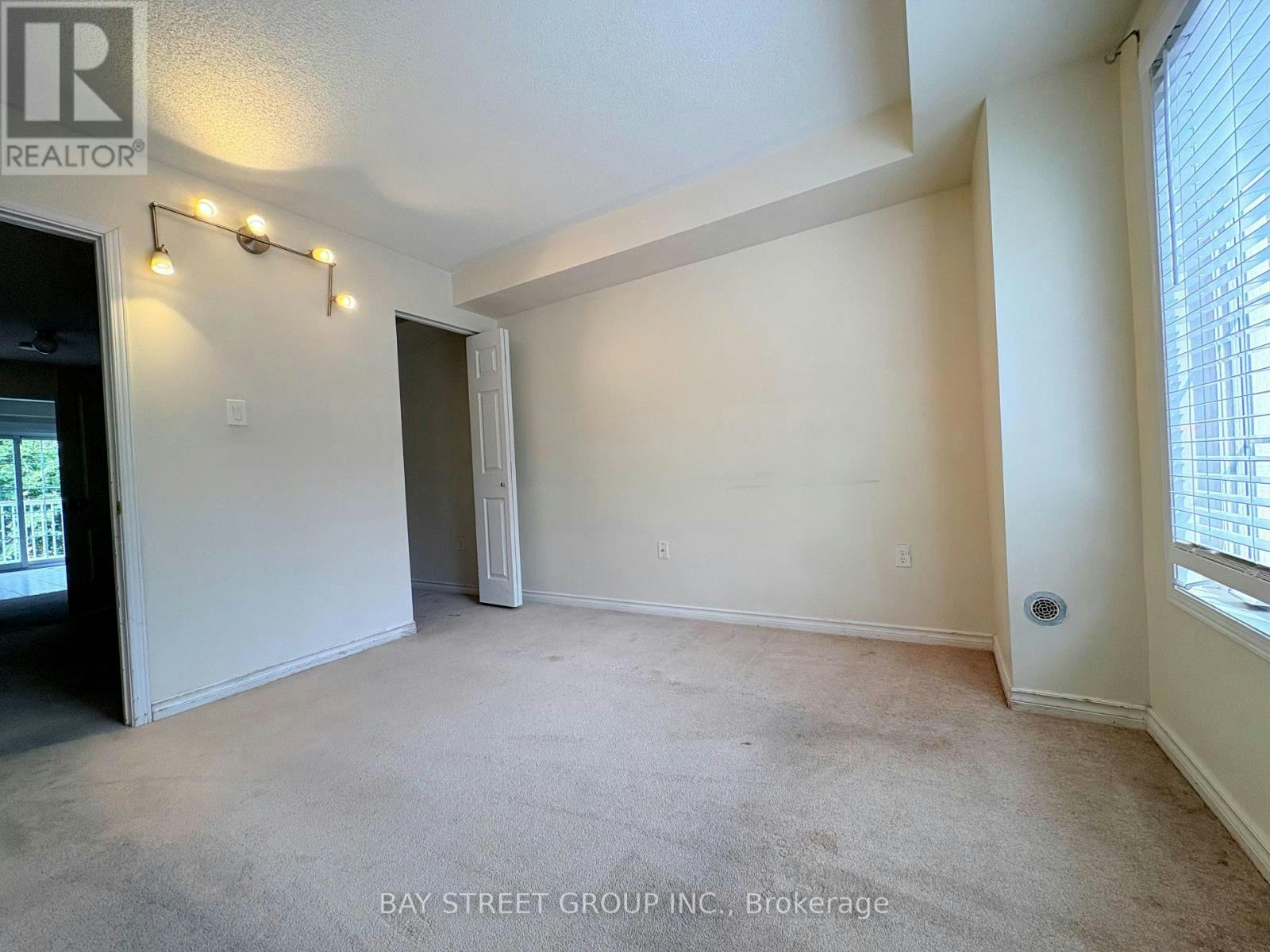 40 Mantello Drive, Toronto, ON, M3J 0H5 - 20