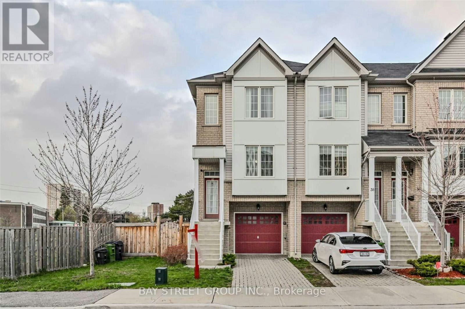 40 Mantello Drive, Toronto, ON, M3J 0H5