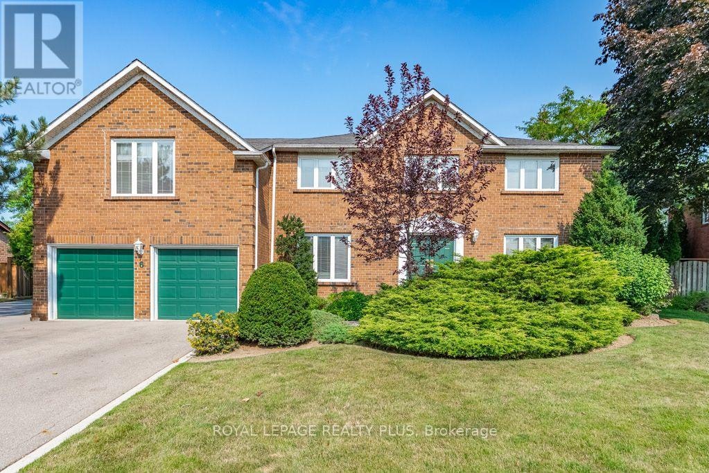 6 Lillington Street, Brampton, ON, L6S 4B9