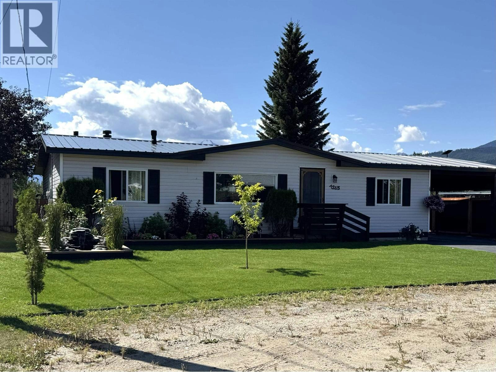 1265 9th Avenue, Valemount, BC, V0E 2Z0