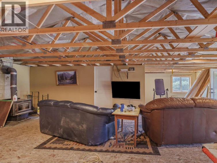 4361 Hardy Road, Forest Grove, BC, V0K 1M0 - 23