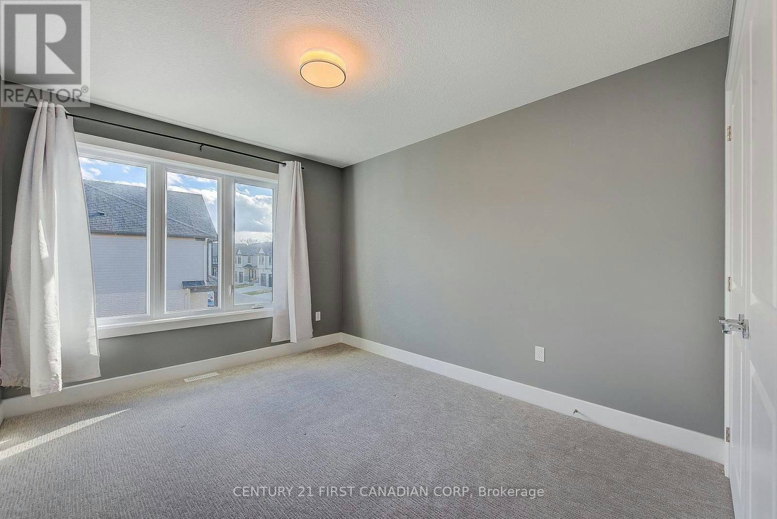69-601 Lions Park Drive, Strathroy, ON, N0L 1W0 - 20