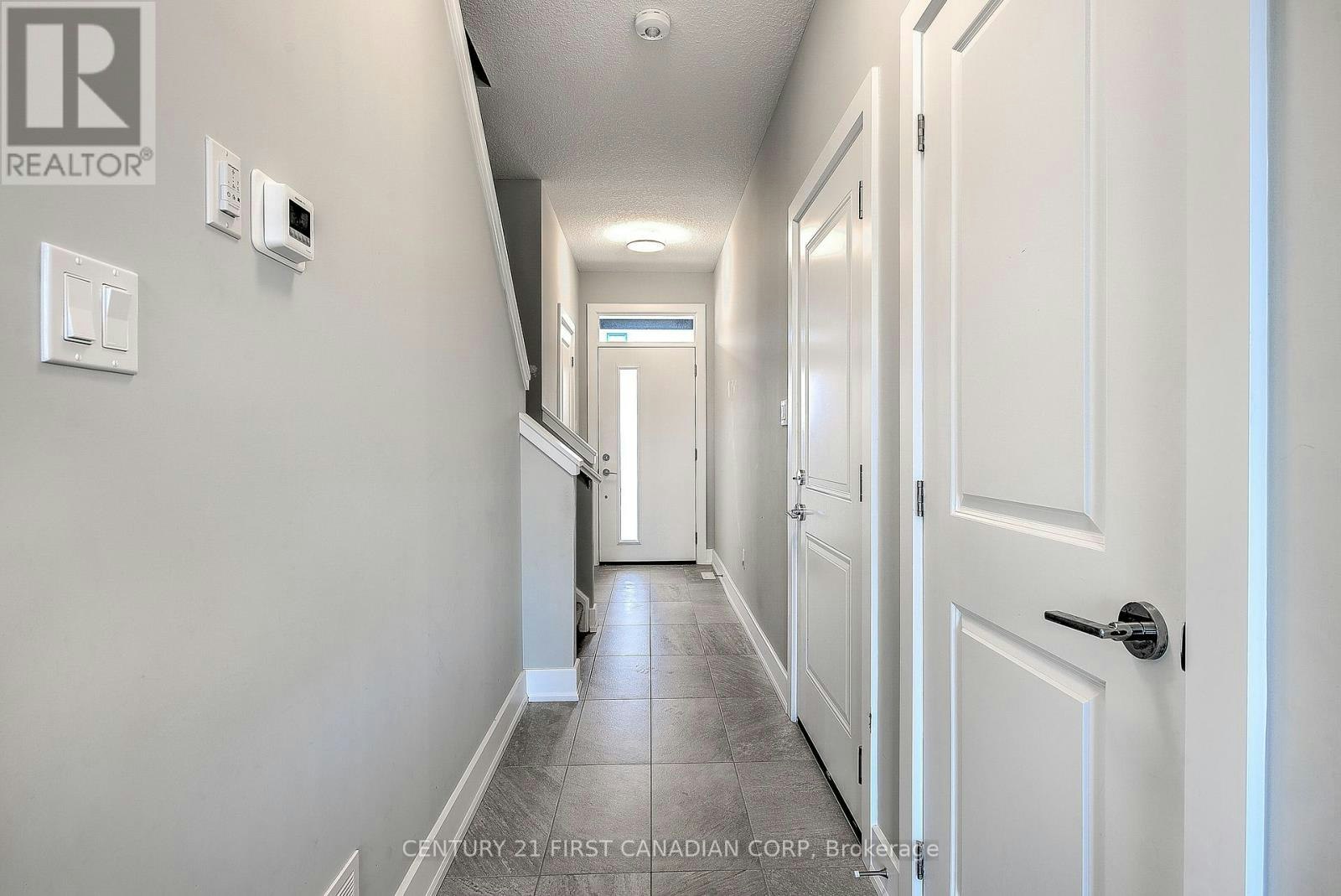 69-601 Lions Park Drive, Strathroy, ON, N0L 1W0 - 4