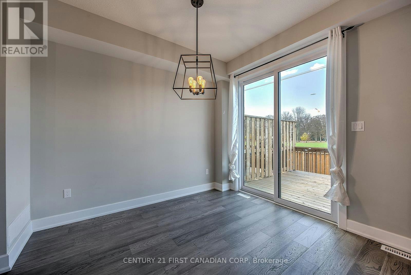 69-601 Lions Park Drive, Strathroy, ON, N0L 1W0 - 11