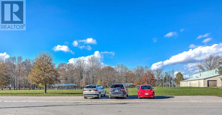 69-601 Lions Park Drive, Strathroy, ON, N0L 1W0 - 28