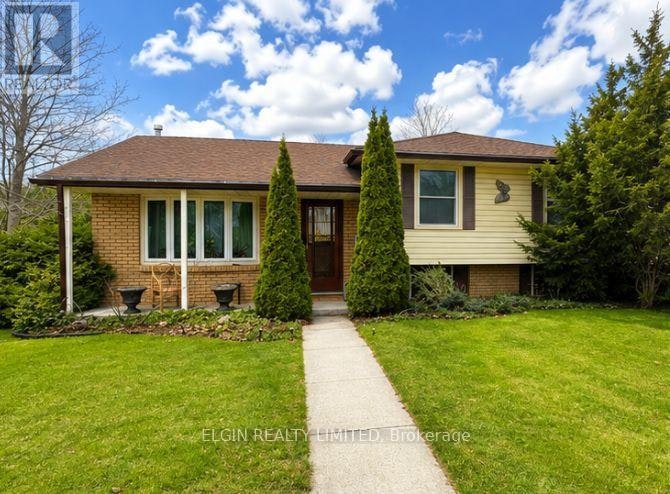 14 Glanworth Avenue, St. Thomas, ON, N5R 1E7