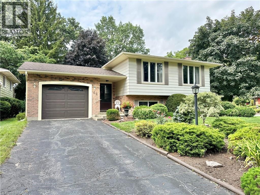 44 Douglas Avenue, Norfolk County, ON, N3Y 4W8
