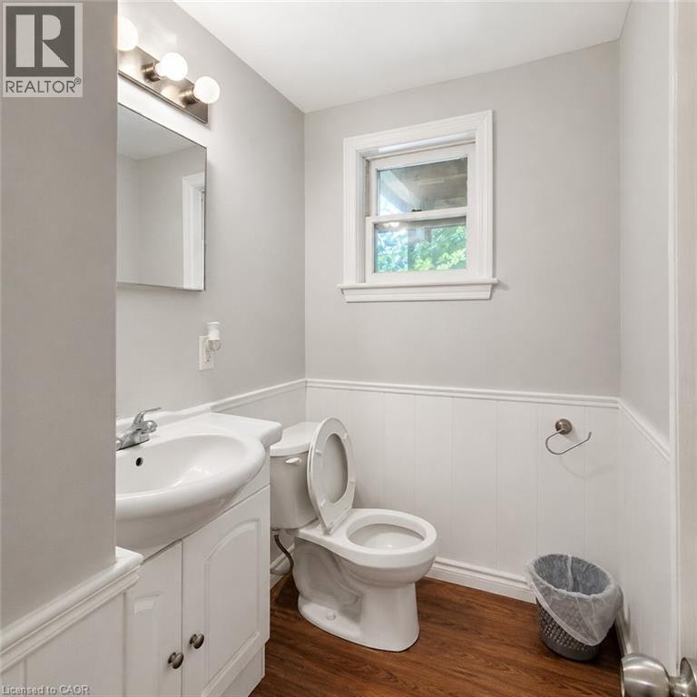 Upper-492 Courtland Avenue E, Kitchener, ON, N2G 2W7 - 12
