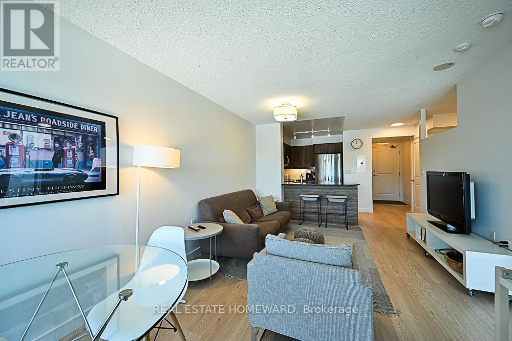 913-125 Western Battery Road, Toronto, ON, M6K 3R8 - 2