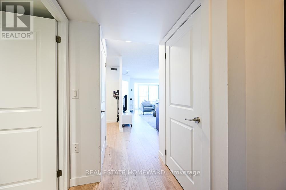 913-125 Western Battery Road, Toronto, ON, M6K 3R8 - 37