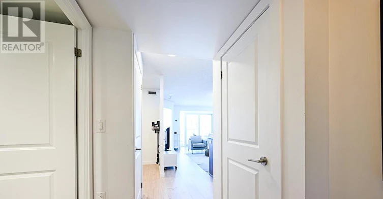 913-125 Western Battery Road, Toronto, ON, M6K 3R8 - 37