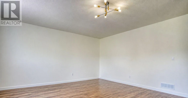604 Woodmount Crescent, Oshawa, ON, L1K 2T2 - 5