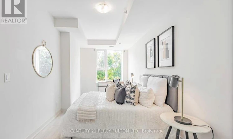 318-90 Glen Everest Road