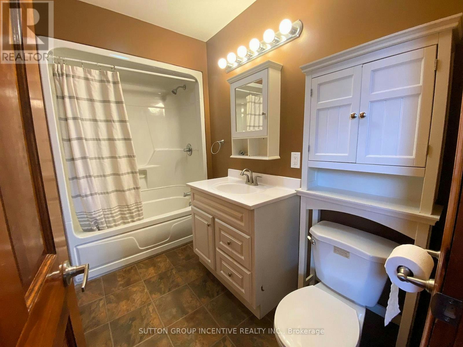 3917 5th Side Road, Bradford West Gwillimbury, ON, L3Z 2A5 - 9