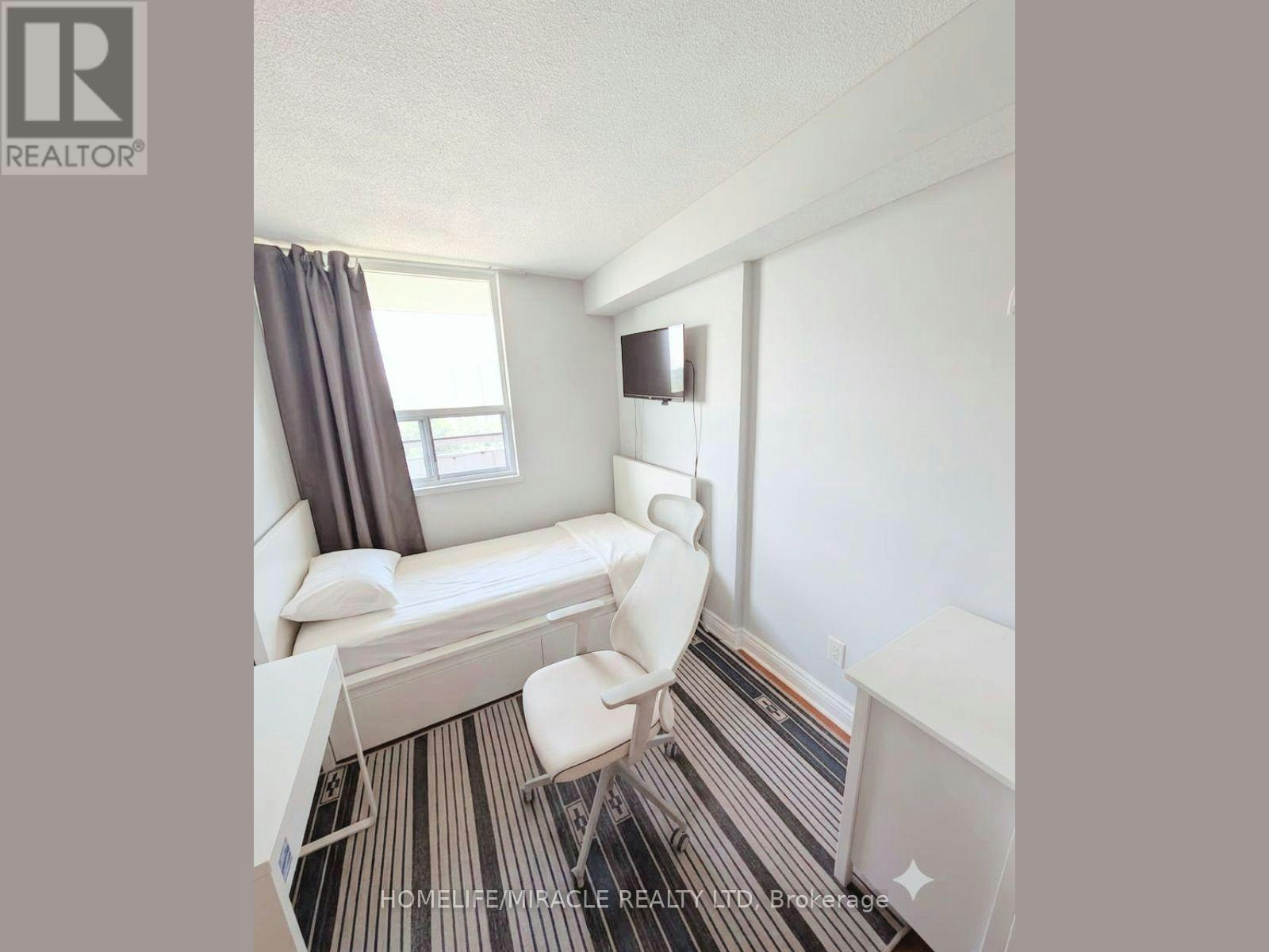 906-1 Royal Orchard Boulevard, Markham, ON, L3T 3C2 - 6