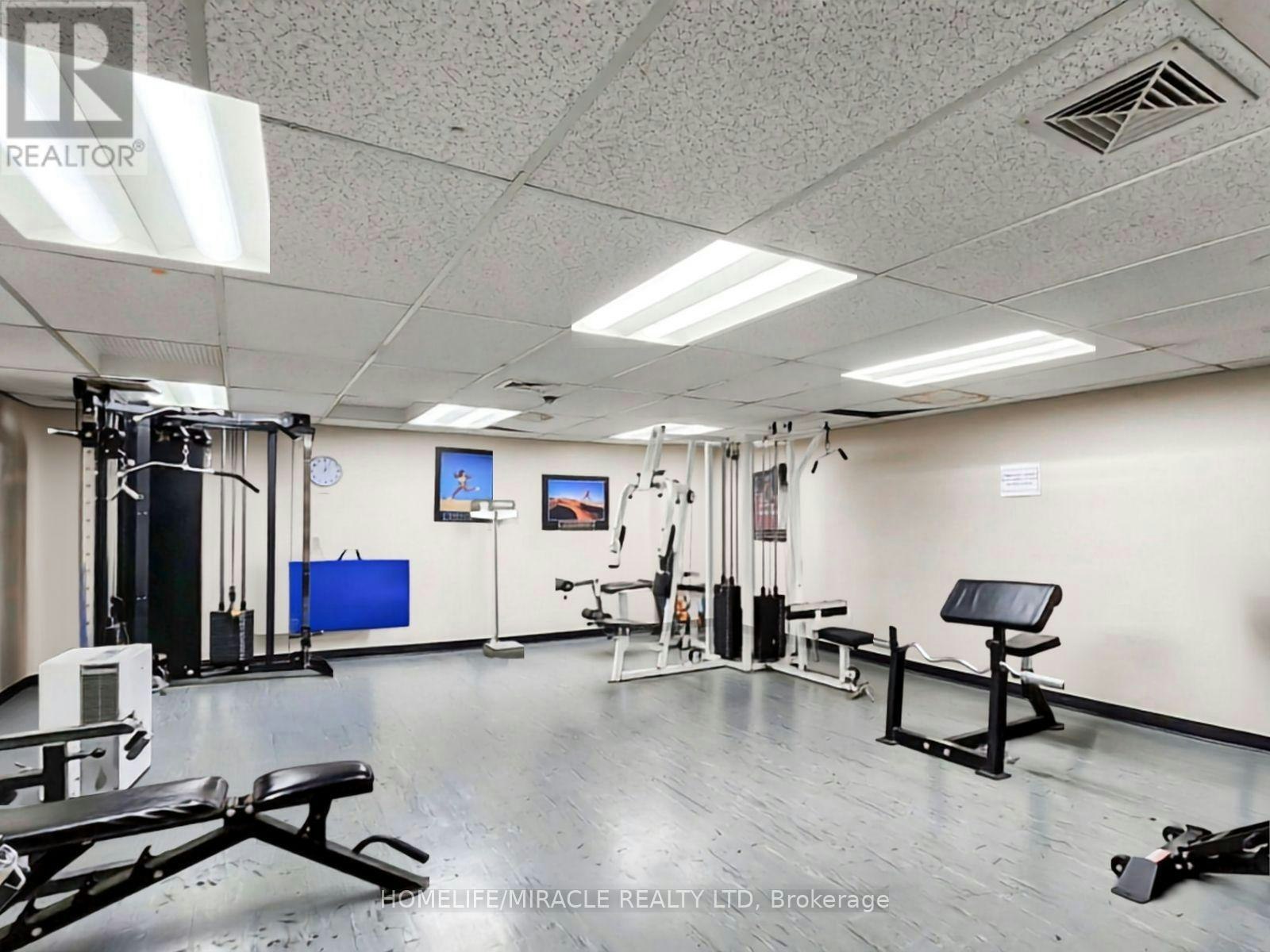 906-1 Royal Orchard Boulevard, Markham, ON, L3T 3C2 - 14