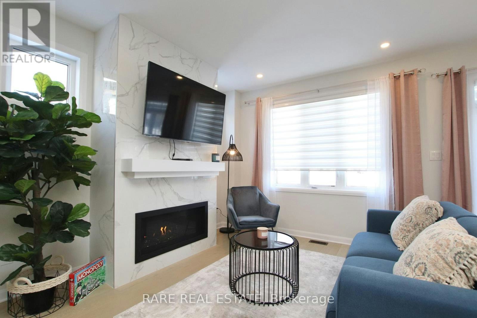 126 Attwell Private, Ottawa, ON, K2K 0P6
