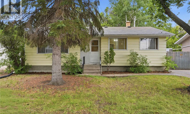 129 Cameron Crescent