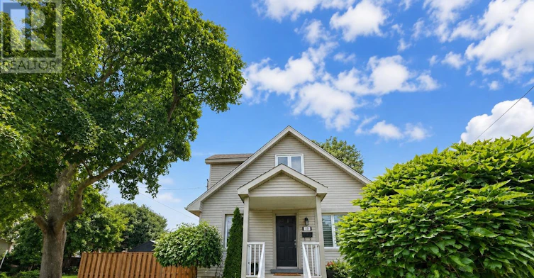 63 Elliott Street, London, ON, N5Y 2E6