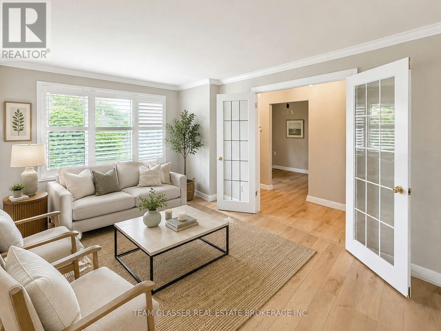 63 Elliott Street, London, ON, N5Y 2E6 - 4