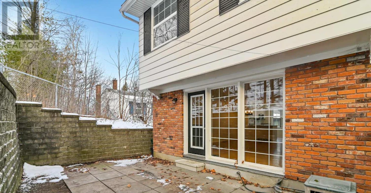 884 Walkley Road, Ottawa, ON, K1V 6R5 - 18