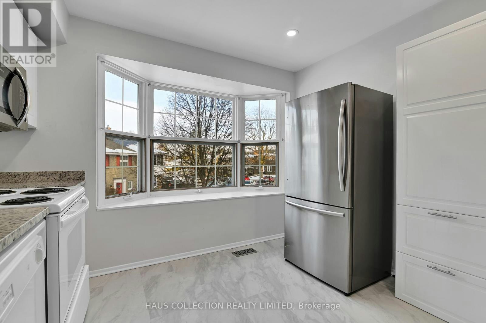 884 Walkley Road, Ottawa, ON, K1V 6R5 - 11