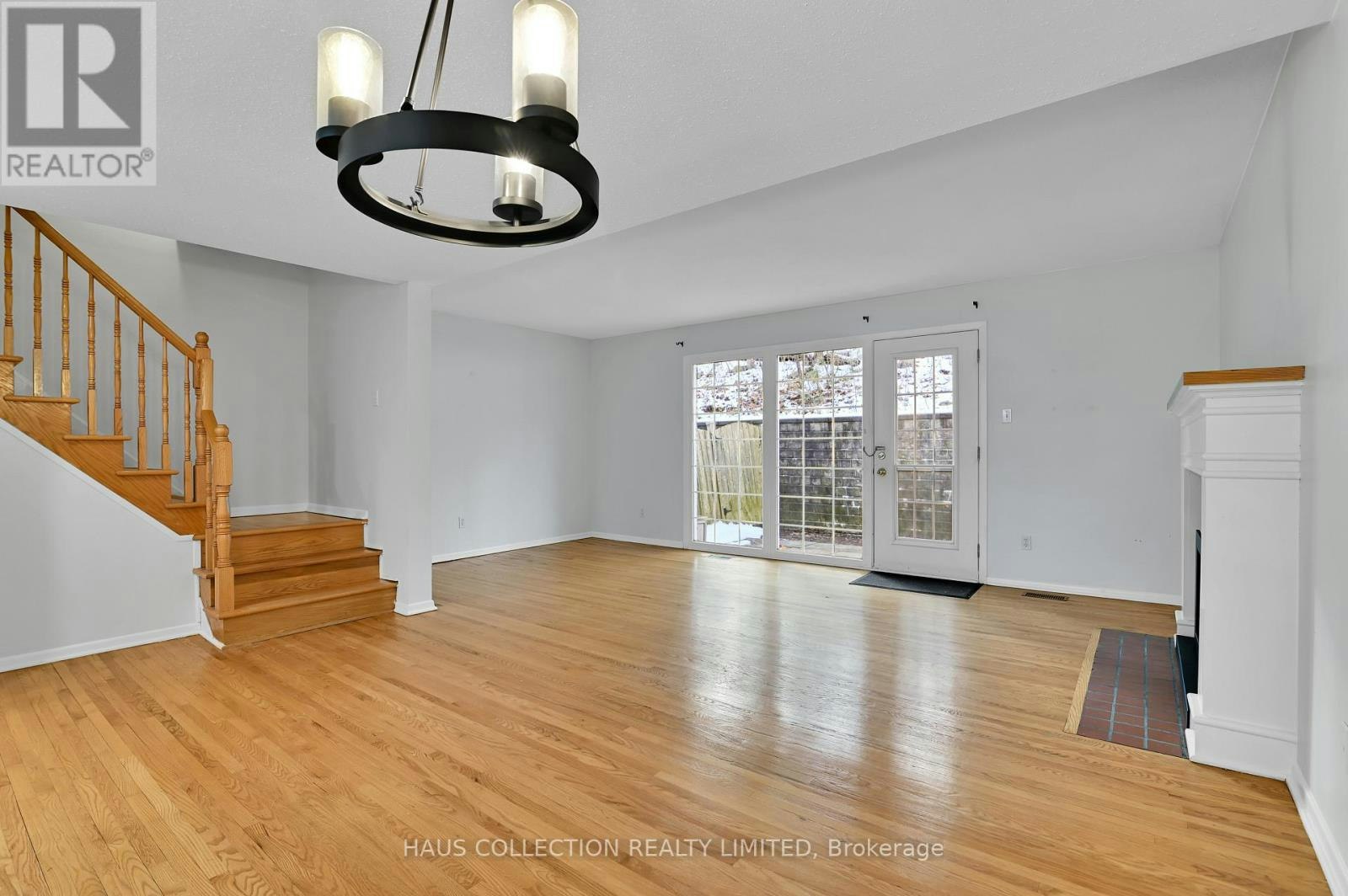 884 Walkley Road, Ottawa, ON, K1V 6R5 - 7